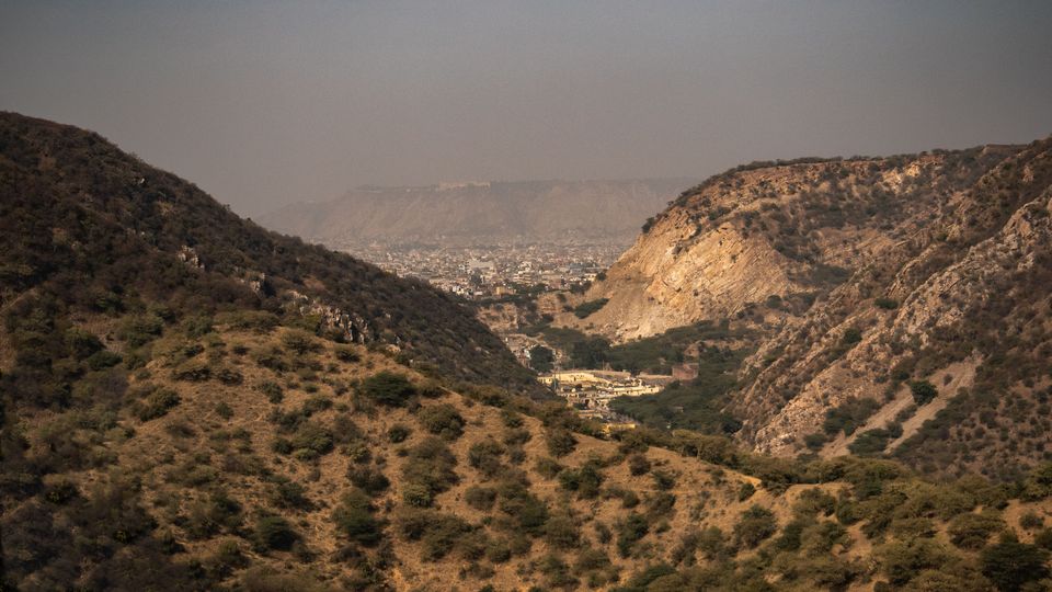 Dry hills of the Aravalli Range around Jaipur
